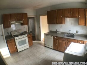 49 Conwell Ave in Somerville, MA - Foto de edificio - Building Photo