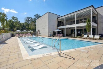 19020 Potts Pk Ln in Davidson, NC - Building Photo - Building Photo