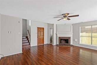 2019 Ruffian Ln in Stafford, TX - Building Photo - Building Photo