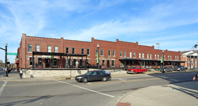 1644-1646 N High St in Columbus, OH - Foto de edificio - Building Photo