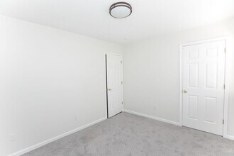 1858 Ferrell Dr in Williamsburg, VA - Building Photo - Building Photo