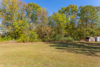 9225 Amos Rd in Ooltewah, TN - Foto de edificio - Building Photo