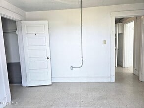 1114 E Rio Grande Ave in El Paso, TX - Building Photo - Building Photo