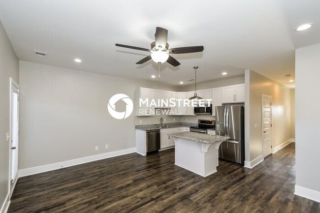 108 Hartsville Pike in Lebanon, TN - Building Photo - Building Photo