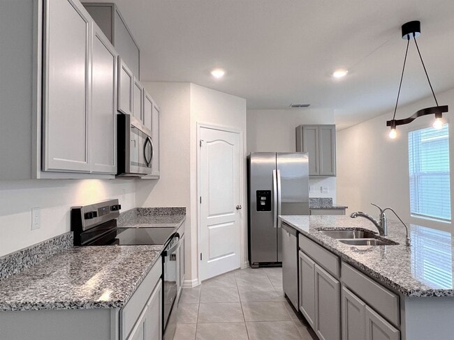 4643 Ostero St in Winter Haven, FL - Building Photo - Building Photo