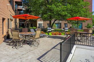 New Boston Square in Minneapolis, MN - Building Photo - Building Photo