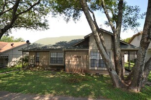 12314 Alderbrook Dr in Austin, TX - Building Photo