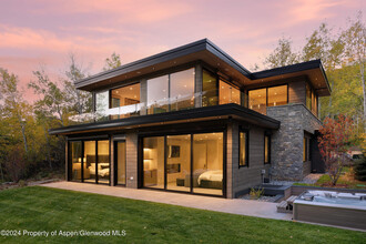 244 Eastwood Rd in Aspen, CO - Building Photo - Building Photo