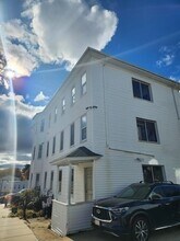 1 Plantation St in Worcester, MA - Building Photo - Building Photo