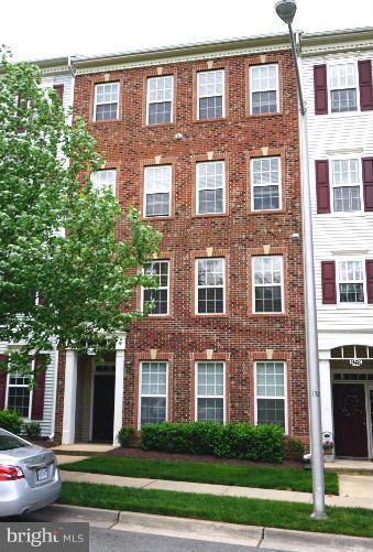 944 Orchard Ridge Dr in Gaithersburg, MD - Building Photo