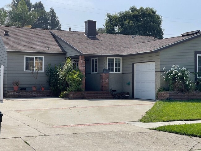 property at 13518 Leibacher Ave