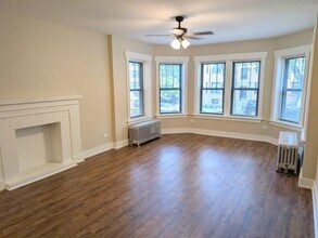 2057 W Arthur Ave in Chicago, IL - Building Photo - Building Photo