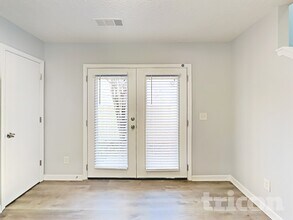 135 Nacoochee Way in Canton, GA - Foto de edificio - Building Photo