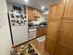 4 Wellington St, Unit 1 in Boston, MA - Foto de edificio - Building Photo