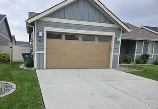 7691 N Coneflower St in Coeur d'Alene, ID - Building Photo - Building Photo