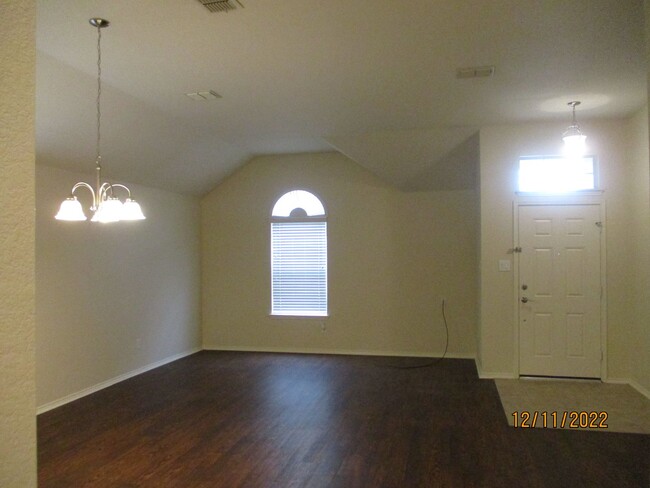 property at 5144 Waterview Ct