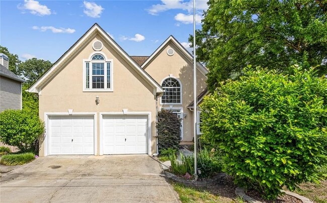 property at 5962 Rosie Ln SE