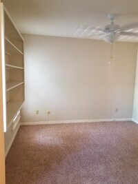 701 Bering Dr photo'