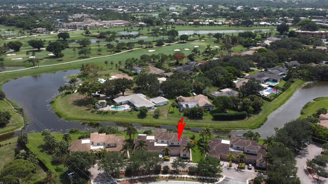 4496 Hickory Dr in Palm Beach Gardens, FL - Foto de edificio - Building Photo