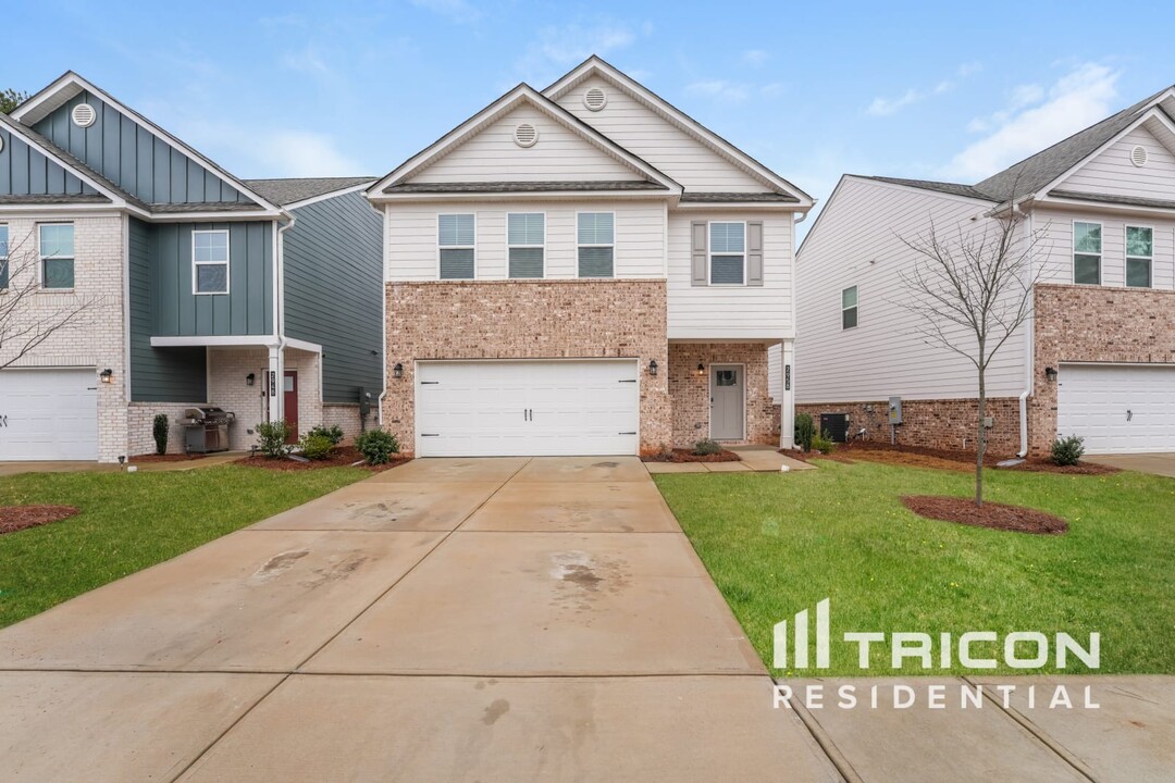2958 McKenzie Dr in Lawrenceville, GA - Building Photo