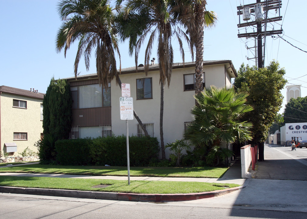 1144 Glenville Dr in Los Angeles, CA - Building Photo