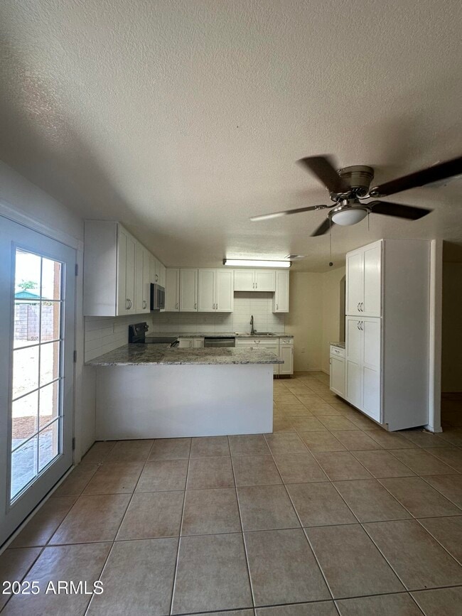 4324 N 72nd Dr in Phoenix, AZ - Building Photo - Building Photo