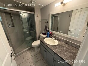 33280 Bourquin Crescent E in Abbotsford, BC - Building Photo - Building Photo