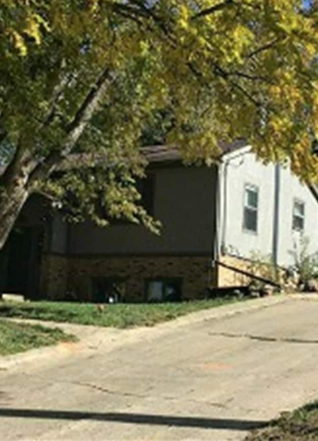 118 N 3rd St in Moville, IA - Building Photo - Building Photo