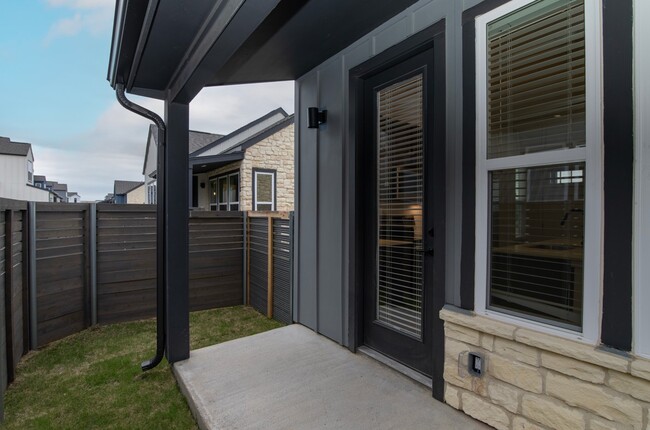 Silver Apartments in Halliday, ND - Foto de edificio - Building Photo