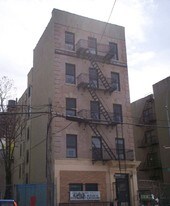 670 Saint Anns Ave in Bronx, NY - Building Photo