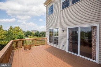 20194 Incas Terrace in Ashburn, VA - Building Photo - Building Photo