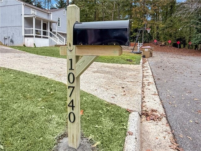 10740 Plantation Bridge Dr in Alpharetta, GA - Building Photo - Building Photo