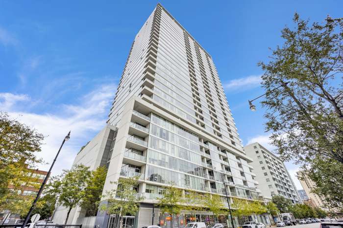 1720 S Michigan Ave, Unit #1516 in Chicago, IL - Building Photo
