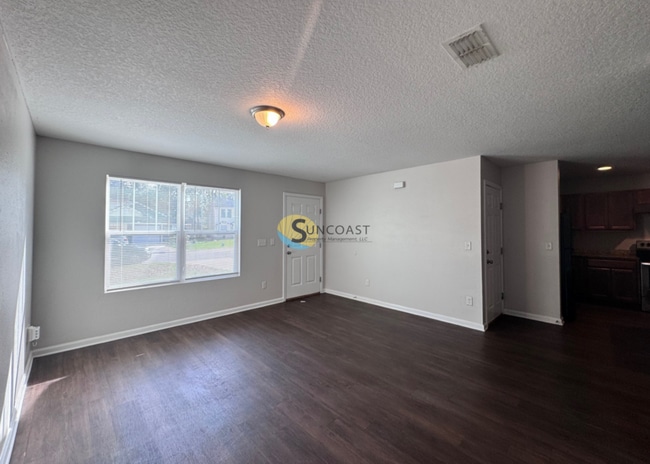 7625 Leafy Forest Way in Jacksonville, FL - Building Photo - Building Photo