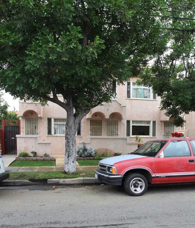 468-472 Saint Louis Ave in Long Beach, CA - Foto de edificio - Building Photo