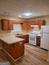 5005 Chupp Way Cir in Stonecrest, GA - Building Photo - Building Photo