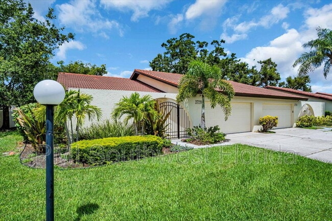 3728 Hispania Pl