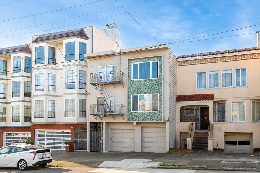 7133 Geary Blvd in San Francisco, CA - Building Photo