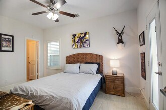 964 W 24th St in Houston, TX - Building Photo - Building Photo
