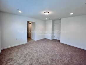 2915 E Tierra Dr in Clovis, CA - Building Photo - Building Photo
