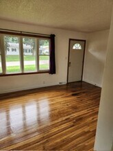 1833 Cornwall Ave in Waterloo, IA - Building Photo - Building Photo