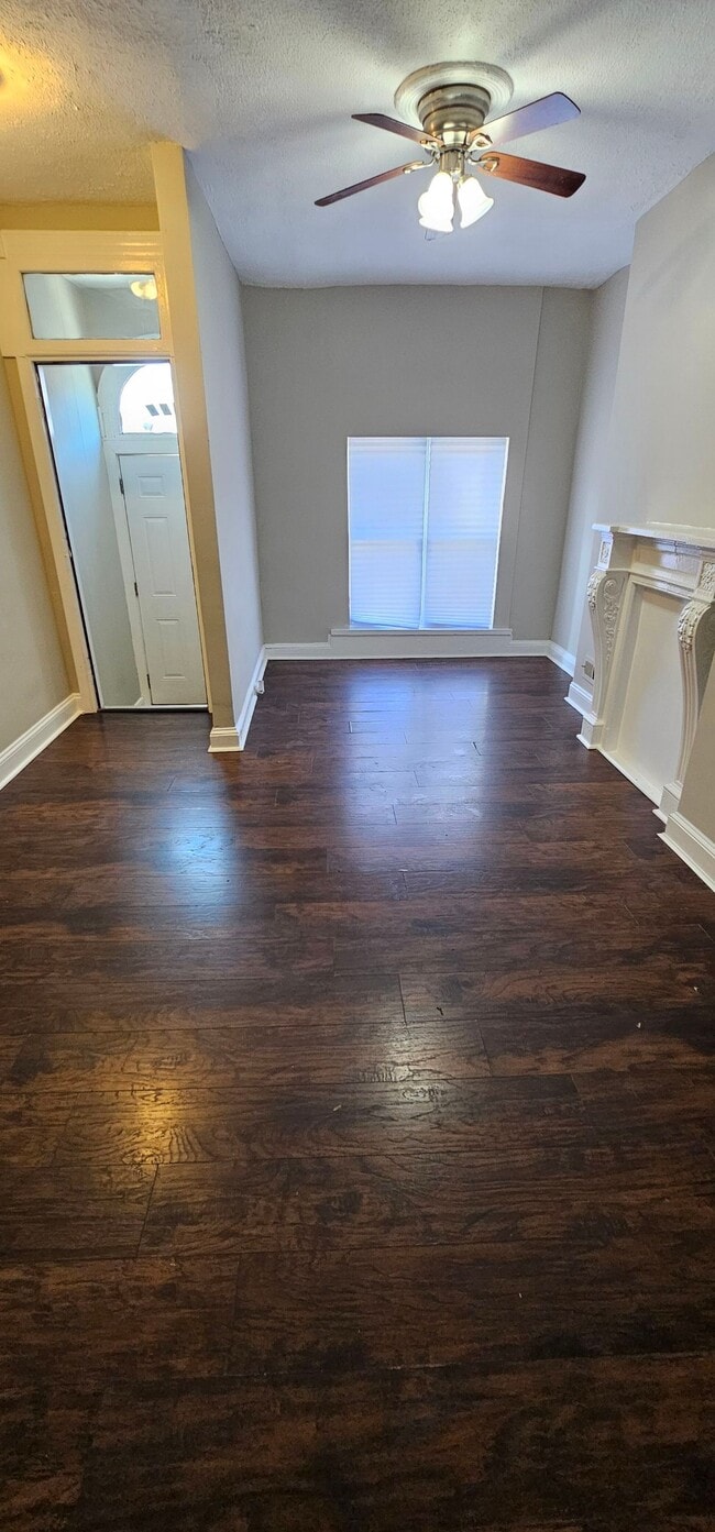 2013 N Pulaski St in Baltimore, MD - Building Photo - Building Photo