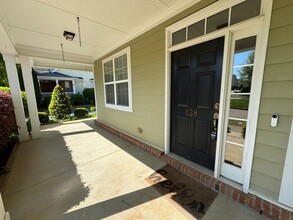 638 Democracy St in Raleigh, NC - Building Photo - Building Photo