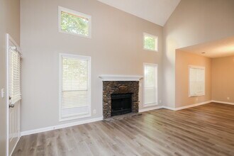 2627 Windage Dr SW in Marietta, GA - Foto de edificio - Building Photo