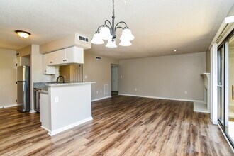 7906 Greenside Ct in Charlotte, NC - Building Photo - Building Photo