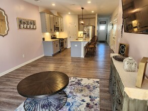 120 Aleppo Ln in Greer, SC - Building Photo - Building Photo