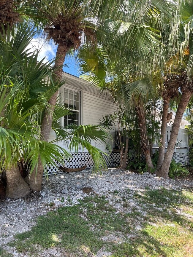 property at 3803 Duck Ave
