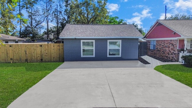 11127 Melba Ln in Houston, TX - Building Photo - Building Photo