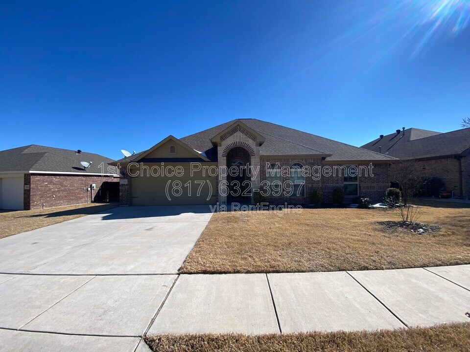 7504 Innisbrook Ln in Fort Worth, TX - Building Photo