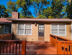 270 Huckleberry Ln in Ellenwood, GA - Building Photo - Building Photo